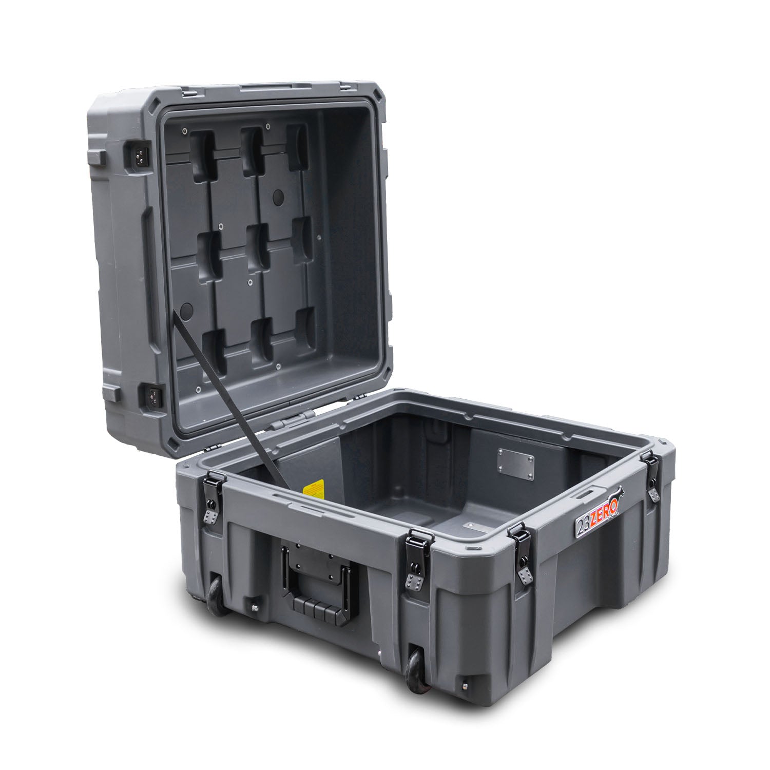 132L Overland Gear Box Gray with wheels